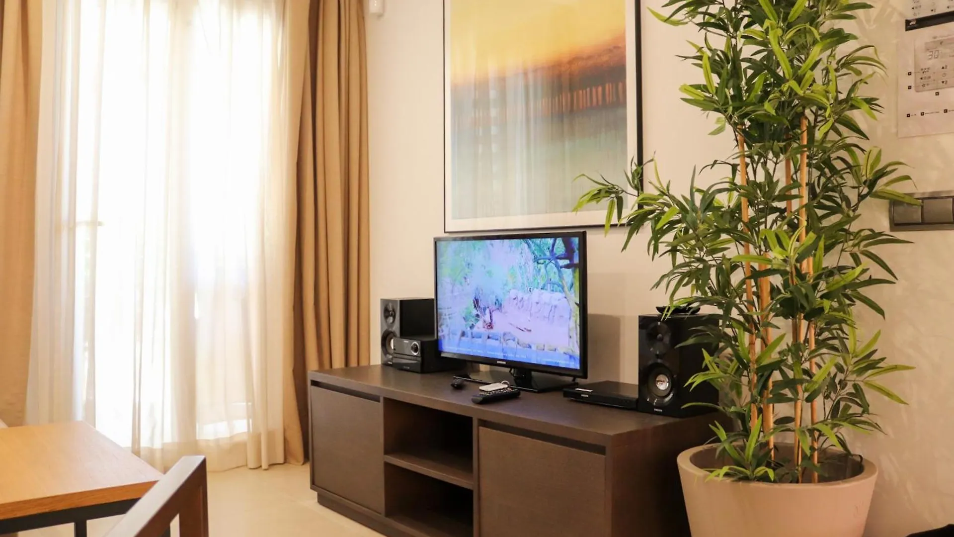Ramada Hotel & Suites By Wyndham Costa Del Sol Fuengirola