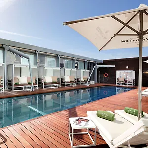 Melia Sky 4* Sup 4*, Barcelona Spanien
