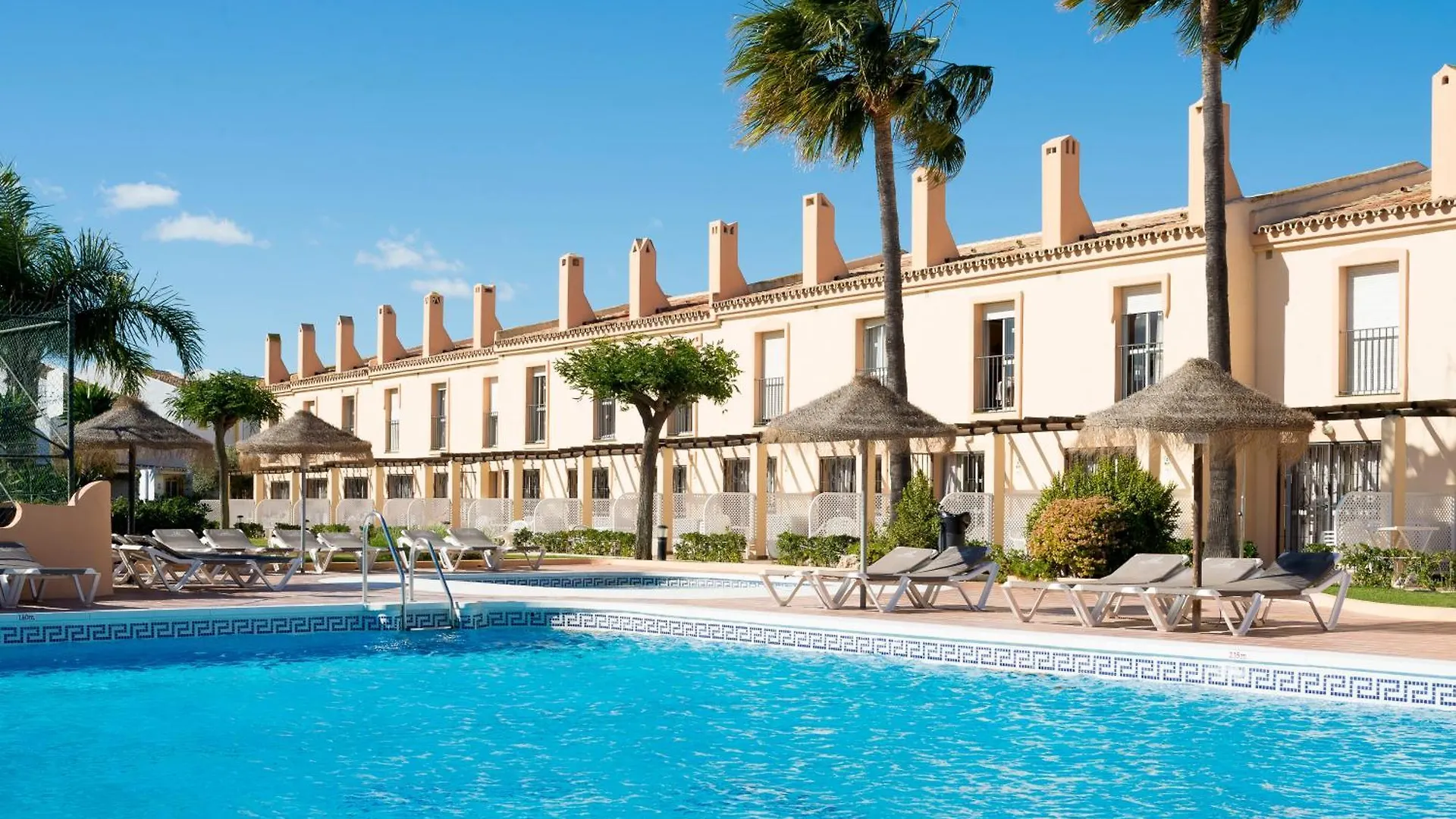 Ramada Hotel & Suites By Wyndham Costa Del Sol Fuengirola 3*,