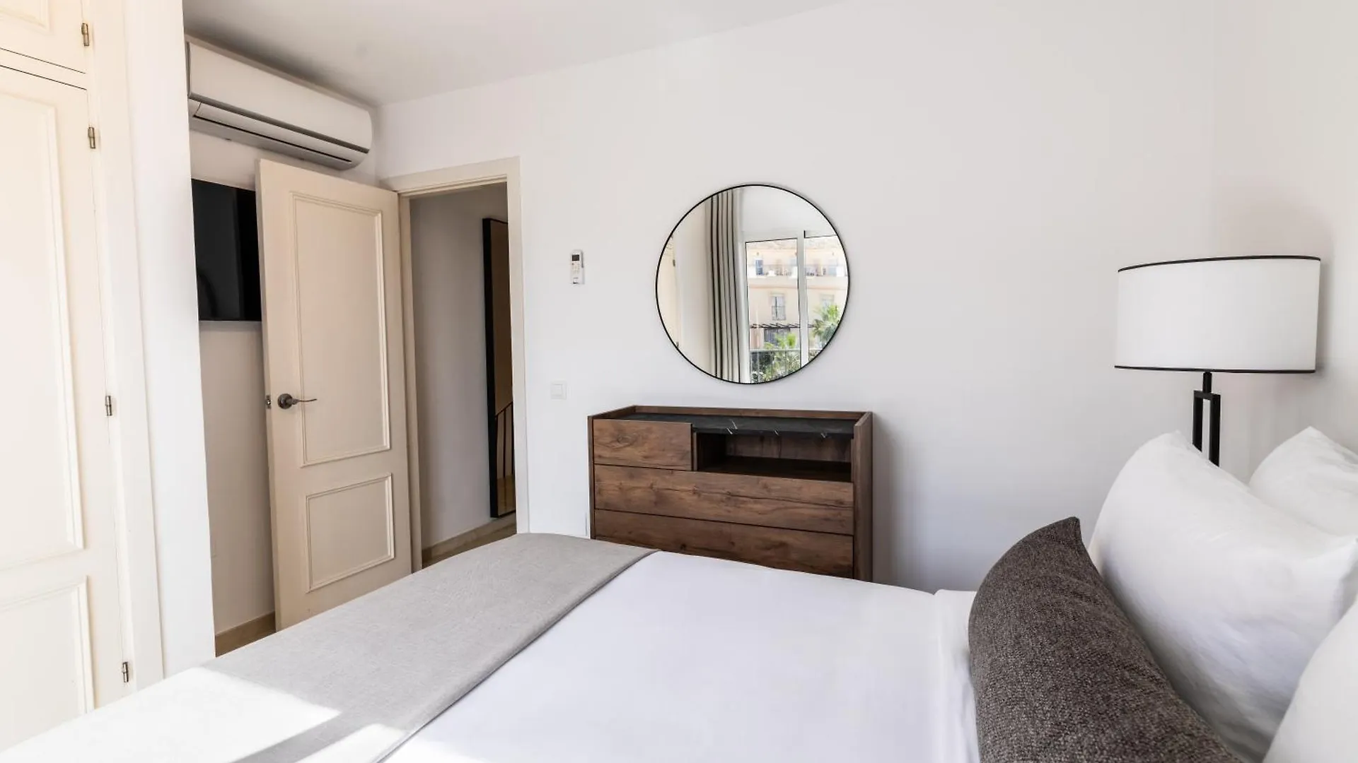 פואנגירולה Ramada Hotel & Suites By Wyndham Costa Del Sol